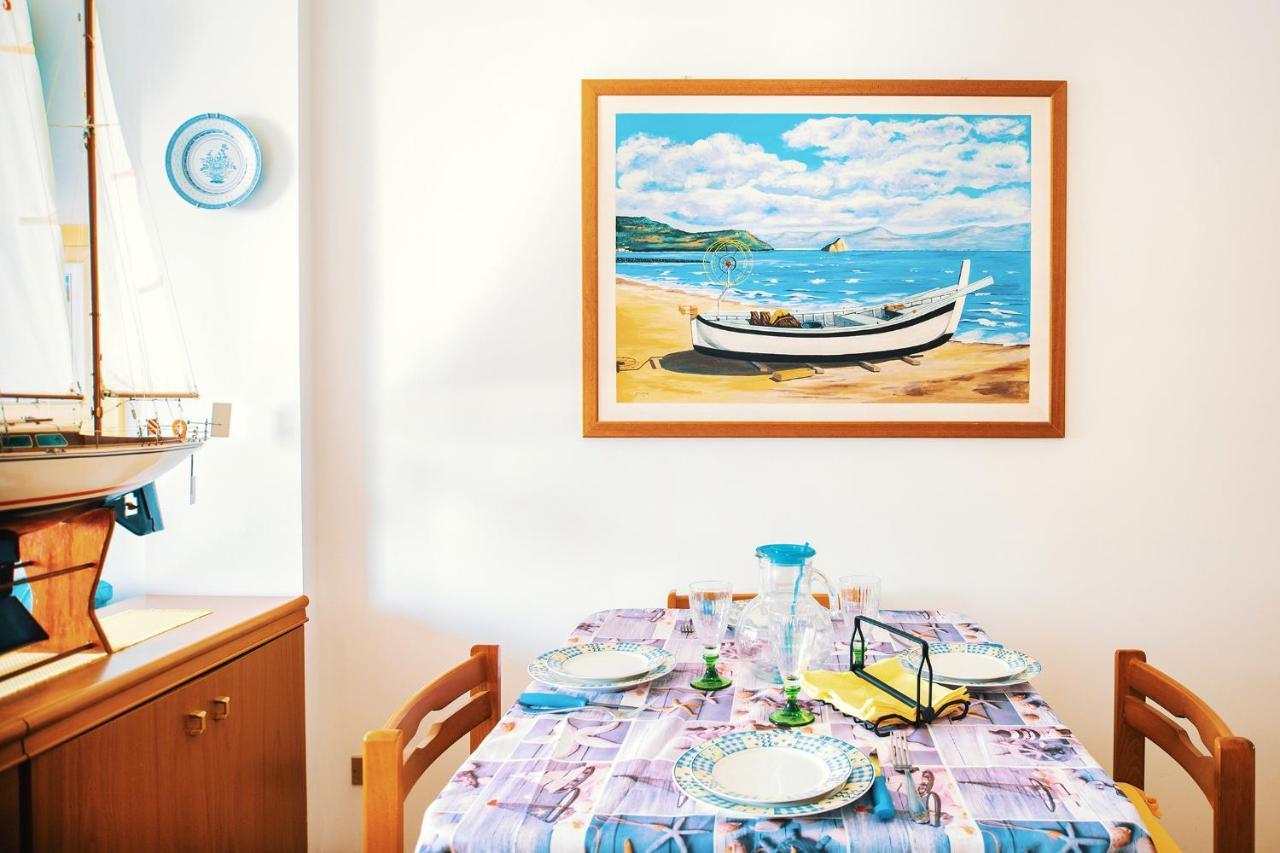 Una Terrazza Sul Golfo Di Ospedaletti By Wonderful Italy Luaran gambar